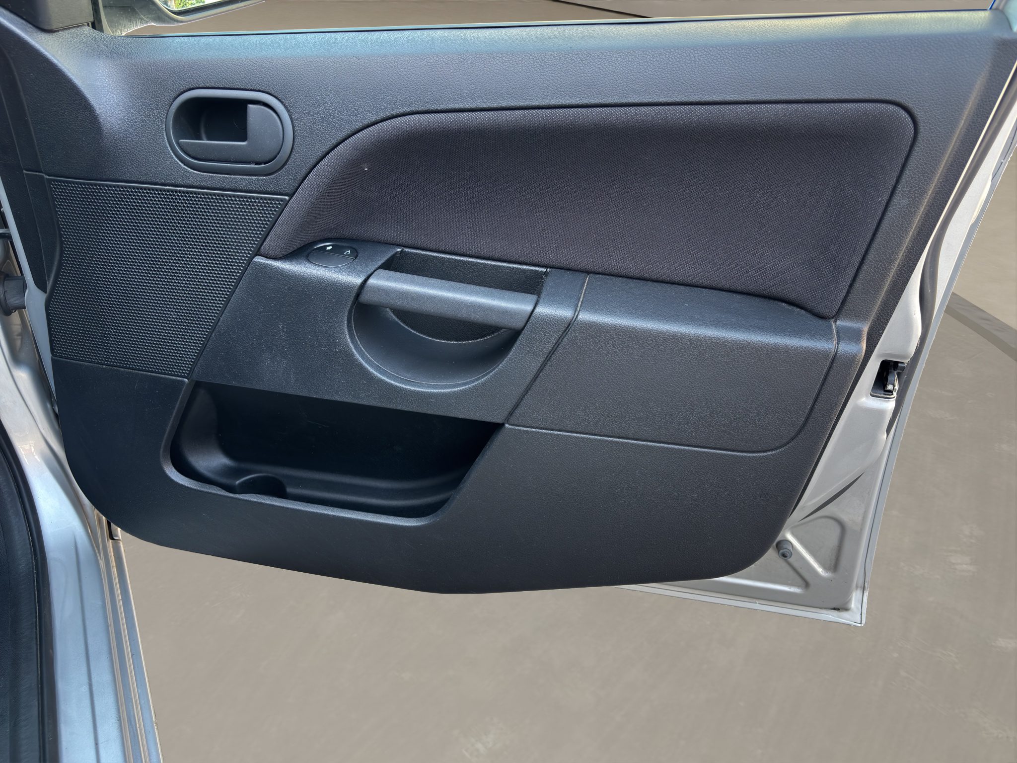 FORDFIESTADIRSEL5PORTE_15_converted